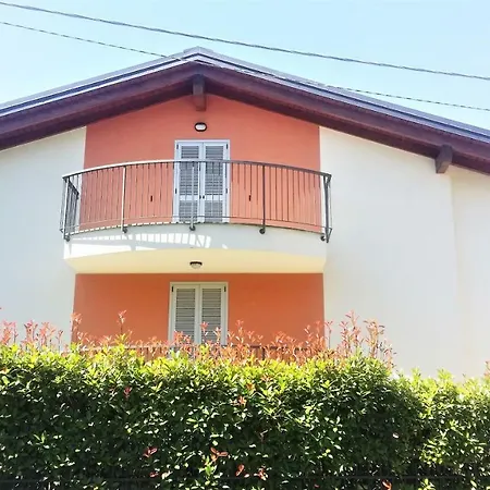 Antares Apartman *