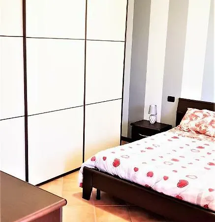 Antares Apartman Sesto Calende